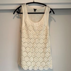 Anne Taylor lace tank top